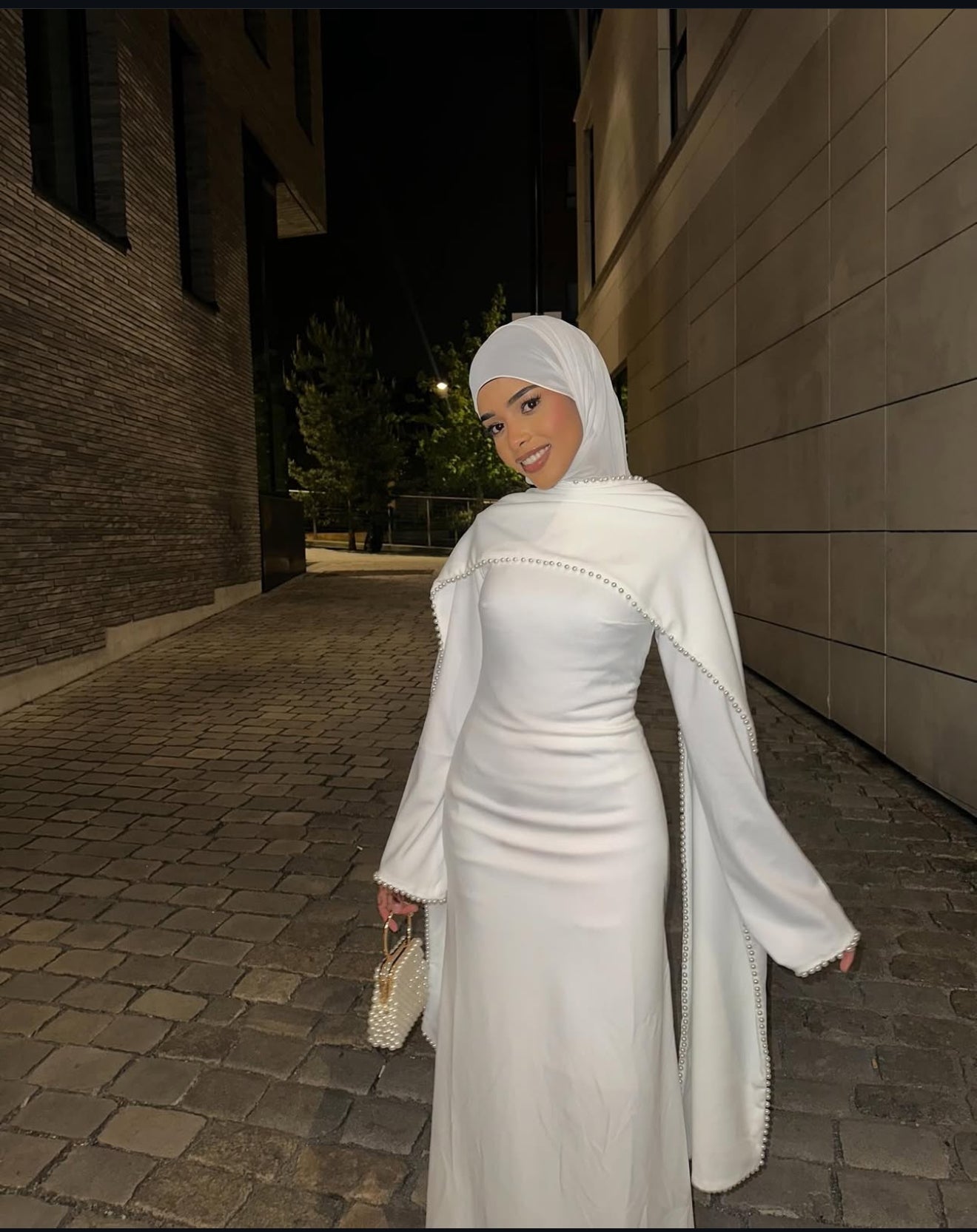 Ivory Grace -white (preorder)